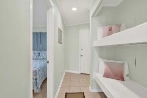 Savannah Beach & Racquet Club 217B