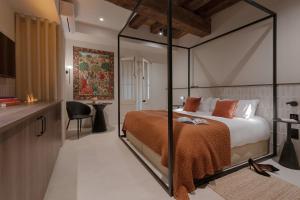 Hotels MiHotel - Grenier a Sel de Perouges : photos des chambres