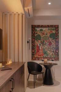 Hotels MiHotel - Grenier a Sel de Perouges : photos des chambres