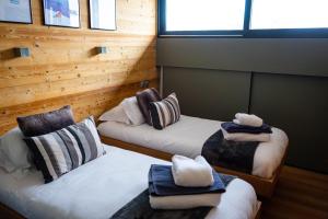 Chalet Arktic - Catered Chalet - Sleeps 14