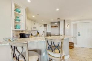 Windsor Court North 4209