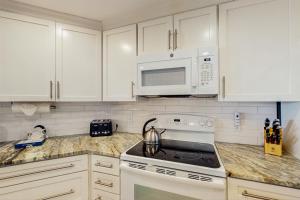 Windsor Court North 4209