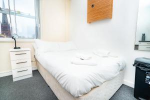 Modern Central Coventry Budget Studio