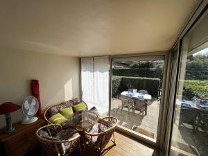 Studio cabine avec Jardin Privatif, Plage et Commerces à 300m - 4 Couchages, Argelès-sur-Mer - FR-1-388-214