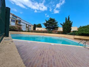 Studio cabine avec Jardin Privatif, Plage et Commerces à 300m - 4 Couchages, Argelès-sur-Mer - FR-1-388-214