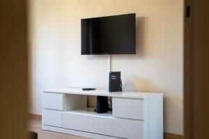 Metro Wawrzyszew Comfort Apartment by BookingHost