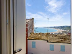 109 - Appartamento nuovo super chic quadrilocale in pietra del Conero SULLA COSTARELLA DI NUMANA CON VISTA MARE - SPIAGGIA WHITE BEACH CLUB OMAGGIO dal lun al ven FINO AL 02-08