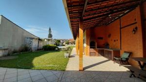 Casa ORLA 500 três quadras da praia