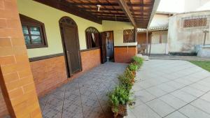 Casa ORLA 500 três quadras da praia