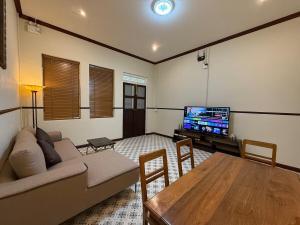 Luan Heritage Surawong