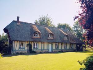 Maisons de vacances La chaumiere de l-epine - Maison paisible entre forets & plages : photos des chambres