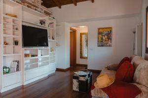 Giaria Holiday House