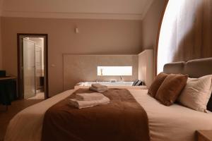 HeySuite Classic - Luxury House - Navona