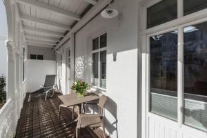 Villa Iduna Ferienwohnung No 10 - EG mit Balkon nach Osten