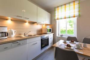 Villa Iduna Ferienwohnung No 10 - EG mit Balkon nach Osten