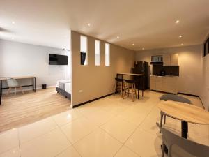 Home 59