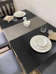 2mins to Okada near Airport & MOA with Balcony-8E