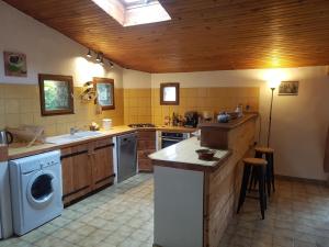 Maisons de vacances La Miellerie Gite du bout du monde La Valbonnette : photos des chambres