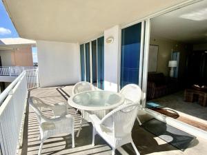 Top Shelf Waterscape C606 Courtyard