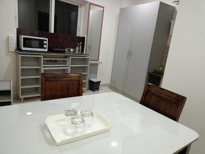 Yendluris -StudioFlat-2 Kondapur, Gachibowli