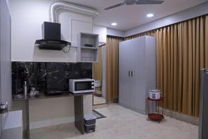 Yendluris -StudioFlat-2 Kondapur, Gachibowli