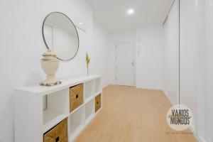 Escapada con parking para 3, vive la Latina