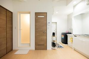 LUNA HOUSE 202 New Open near the station 30 sec