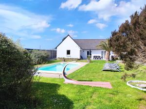 Maisons de vacances Le Petit Baradoz Piscine, tennis, mini-golf, futsal, plages a 500 m : photos des chambres