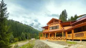 Готель Зірка Міжгір'я - 韦尔霍维纳