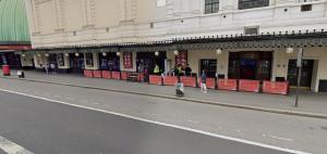 Spacious 2 bed flat in Swiss Cottage in Hampstead