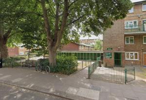 Spacious 2 bed flat in Swiss Cottage in Hampstead
