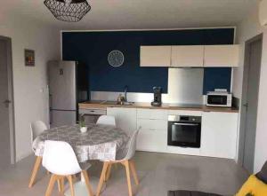 Beautiful apartment U Mare sea and mountain view