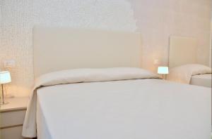 Elegant seaview flat with private terrace