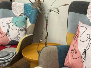 Modern Bohemian Suites ATHENS -- AVM