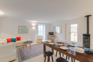 Appartements La Tour, Bel Appartement 10 mn Villefranche-sur-Saone : photos des chambres