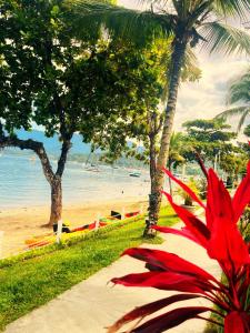 Casa aconchegante e pé na areia!