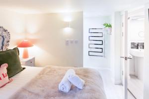 Gorgeous Boutique Flat Sleeps 2 in Lyme Regis