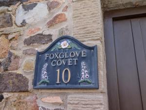 Foxglove Covet