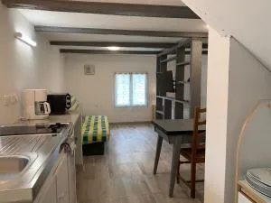 Gîte des champs - 罗什莫尔