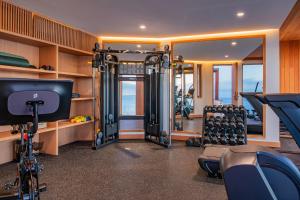 NEW Stunning Villa, full staff, gym and has its own Private Swimmable Beach