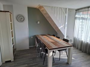 Appartement met 3 slaapkamers vlakbij strand en centrum