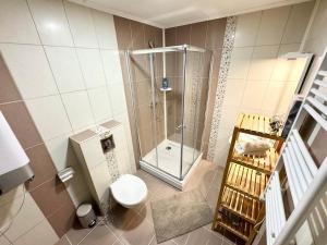 R5 Patio 2 Bedrooms Free Parking