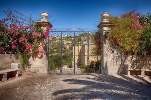Villamodica a family villa 20 min from the beach