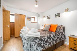 Chunal Apartment Central Glossop