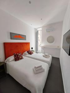 Standard Twin Room room in Art Street Hotel