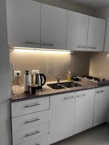 Nuevo y luminoso depa con Balcón