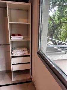 Nuevo y luminoso depa con Balcón