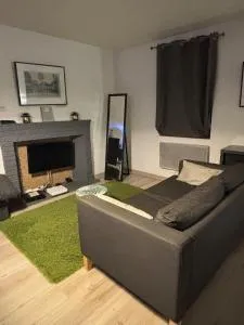 Studio 33, centre-ville, proche gare - Poisy