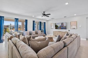 The Azure Haven at Liberty Bluff