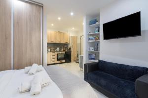 Modern Studio in Piraeus